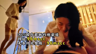 网聊5天的妹子，第2次见面终于拿下【看简介同城可以一起操】