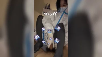 baby手足吐奶