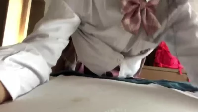 用药水控制老师让其服从的作文